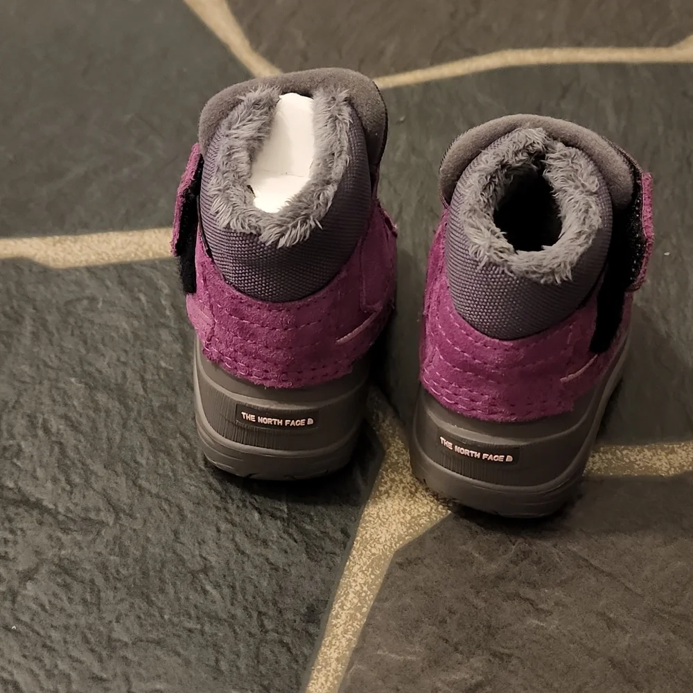 The North Face Grey/Purple Alpenglow Insulated Snow Boots SIZE 4T